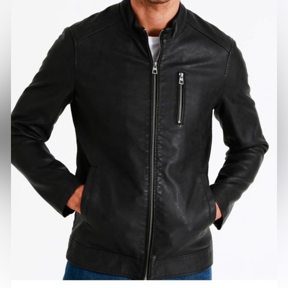 Host pick 🌟Maddox - Marsden Hood leather Jacket in Black - size L - Picture 4 of 7